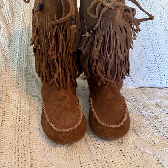 MINNETONKA Moccasin Mid Calf Brown Suede Boots NEW Sz 8 BOHO - Picture 1 of 7